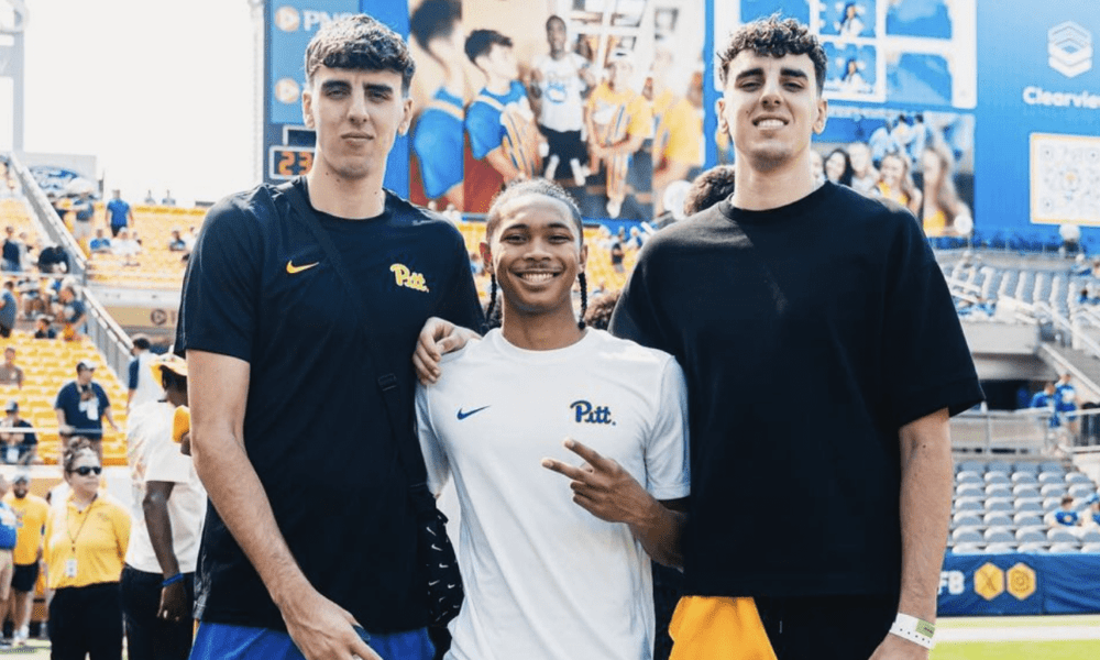 Jon Rothstein tweeted out that Pitt forward Guillermo Diaz Graham will be available for the game against the Bulldogs.